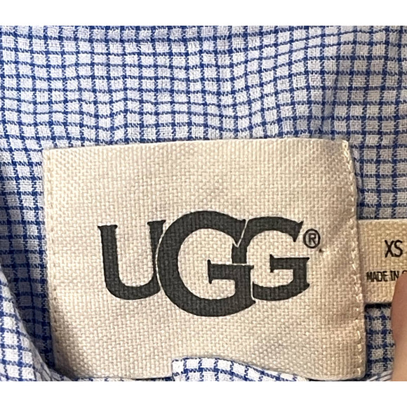 UGG Button Up Shirt Size XS Blue Check White Back‎ Stretch Roll Tab Sleeves - Picture 6 of 7